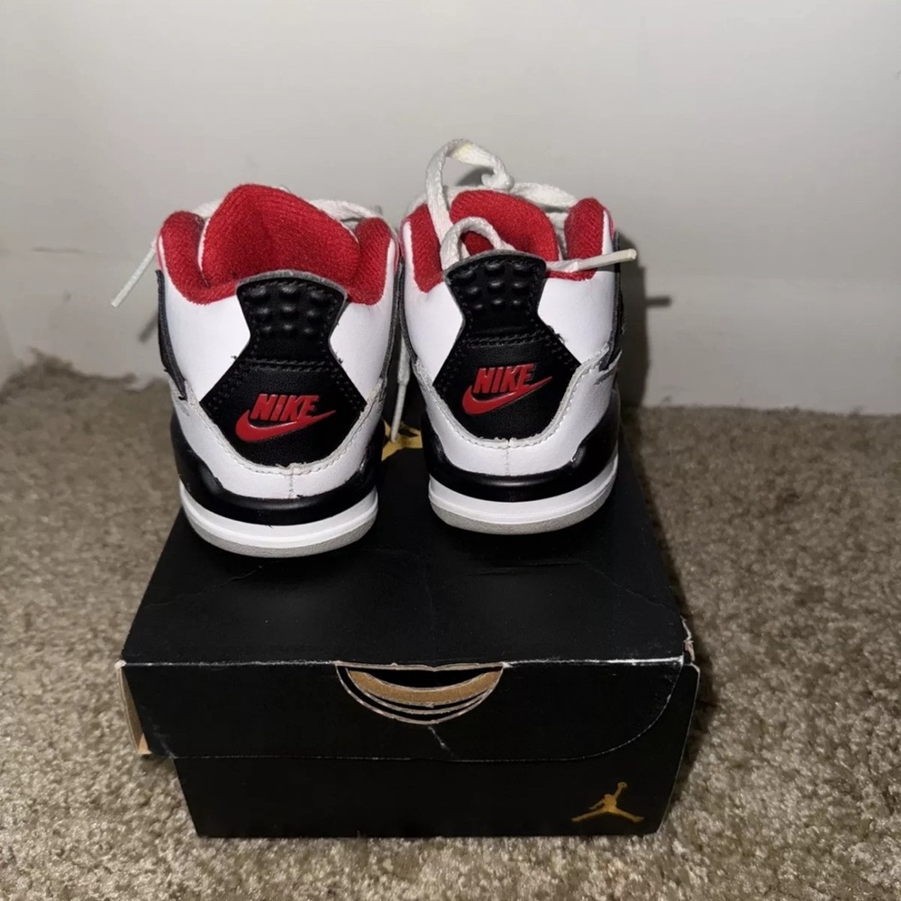 Nike Air Jordan 4 Retro Fire Red White Black BQ7670-160 Td Toddlers Size 6C - Picture 4 of 8